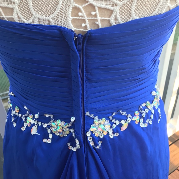 Gorgeous prom IZIDRESS maxi dress - Picture 4 of 5